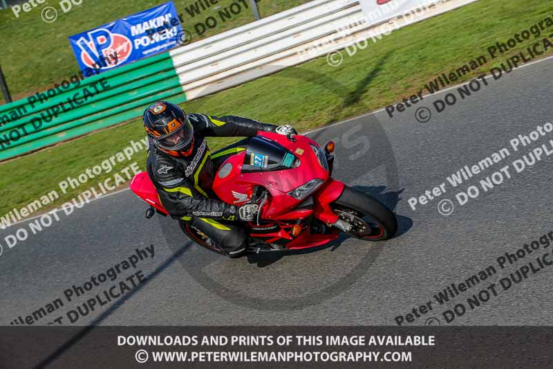 PJM Wedding Photography;enduro digital images;event digital images;eventdigitalimages;mallory park;mallory park photographs;mallory park trackday;mallory park trackday photographs;no limits trackdays;peter wileman photography;racing digital images;trackday digital images;trackday photos